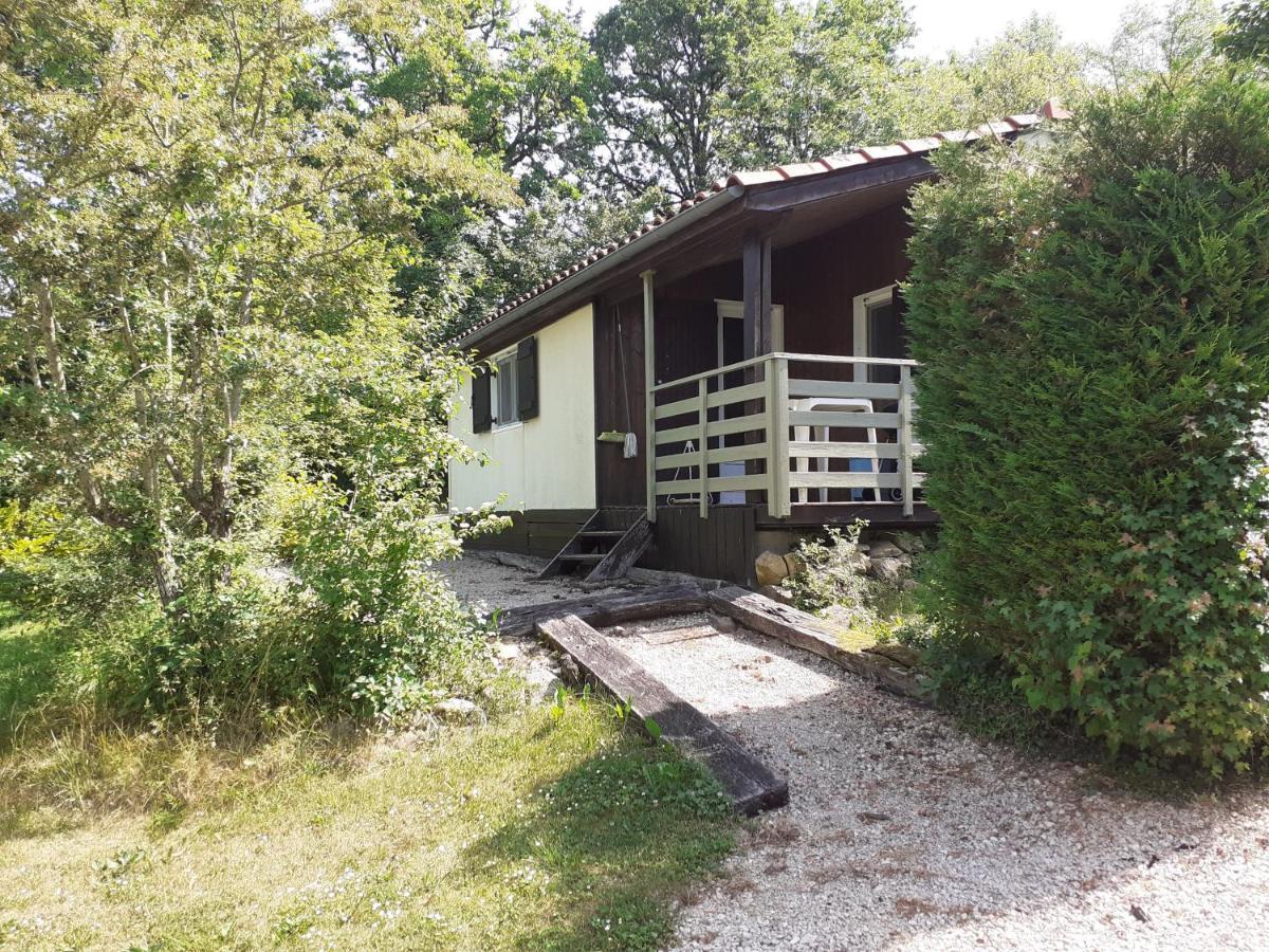 Camping Domaine Papillon Reyrevignes  Esterno foto
